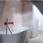 Au Vieux Bassin Honfleur